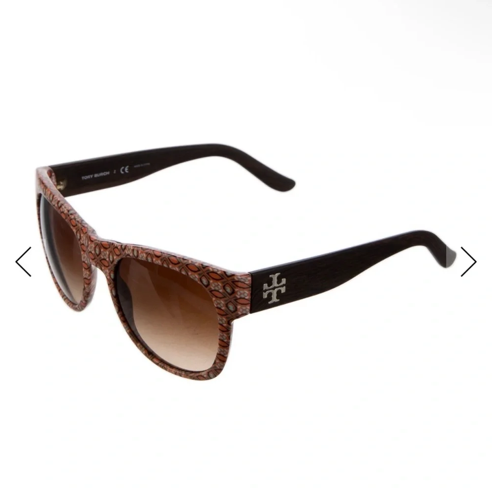 Like new Tory Burch Cat-Eye Sunglasses - Picture 9 of 13